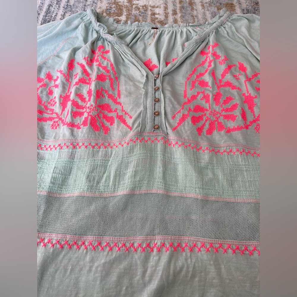 SOLD Free People Mint Blouse - Picture 10 of 16